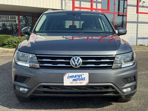 Used 2018 Volkswagen Tiguan SEL image 8