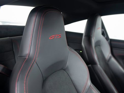 Certified 2023 Porsche 911 Carrera GTS RWD image 37
