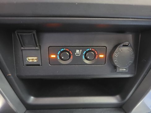 Used 2024 Toyota 4Runner Limited AWD/4WD image 31