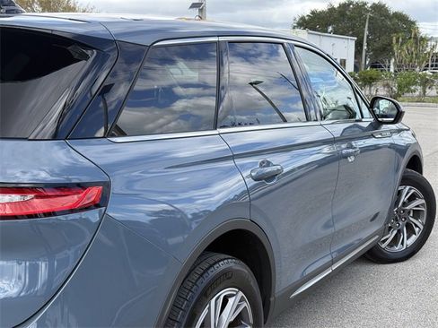 Used 2023 Lincoln Corsair FWD image 8