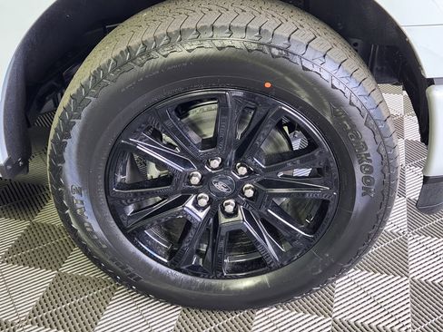 New 2026 Ford F150 Platinum AWD/4WD image 9
