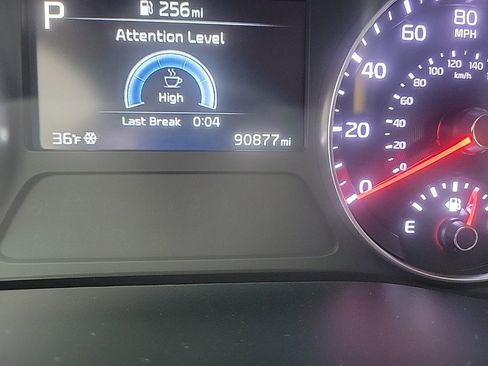 Used 2022 Kia Forte LXS image 7