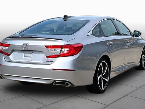 Used 2021 Honda Accord Sport image 13