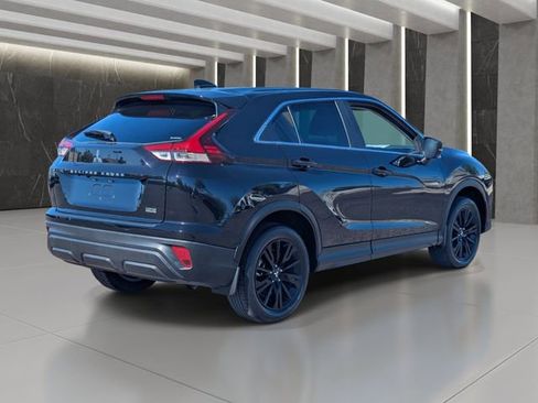 Used 2024 Mitsubishi Eclipse Cross LE image 6