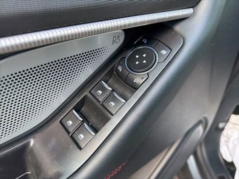 Used 2025 Ford Explorer ST image 24