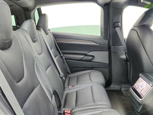 Used 2024 Tesla Model X AWD/4WD image 23