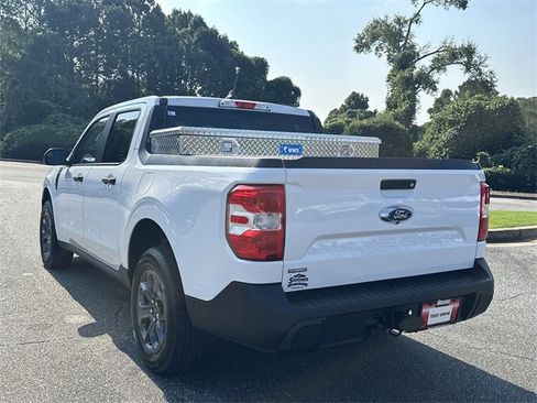 Used 2024 Ford Maverick XLT image 7