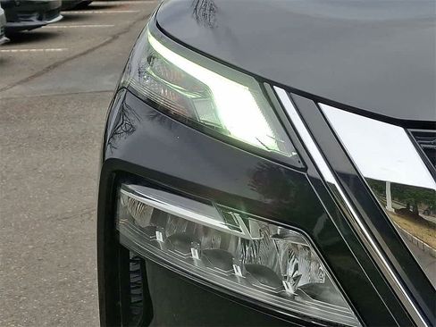 Used 2022 Nissan Rogue SL w/ SL Premium Package image 27