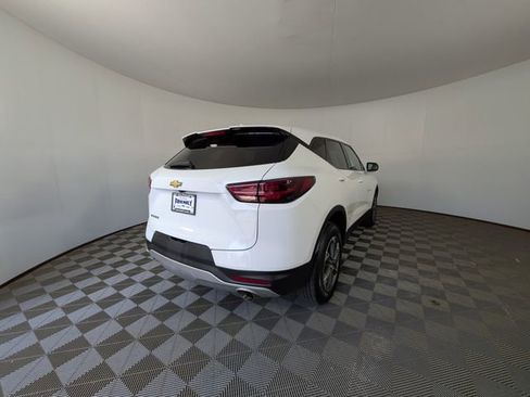 Used 2023 Chevrolet Blazer LT w/ LPO, Floor Liner Package FWD image 4