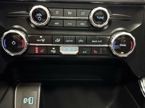 Used 2023 Ford F150 XLT w/ Equipment Group 302A High image 33