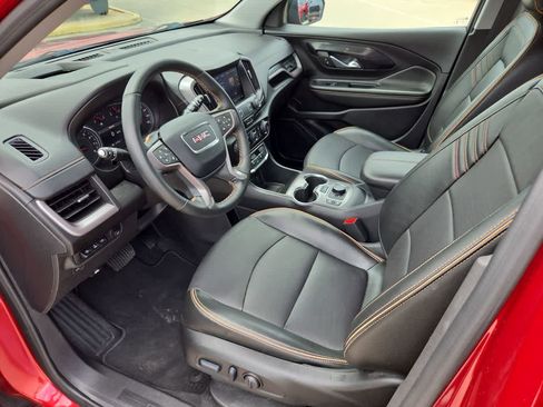 Used 2024 GMC Terrain AT4 w/ Tech Package AWD/4WD image 10