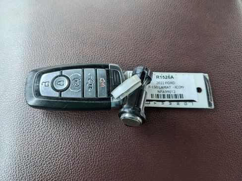 Used 2022 Ford F150 Lariat w/ Equipment Group 502A High image 40