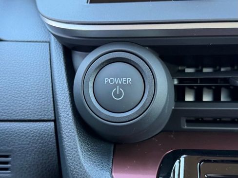 New 2026 Toyota Prius Plug-In Hybrid image 25