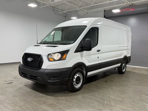 New 2026 Ford Transit 250 148 Medium Roof w/ Load Area Protection Package image 8