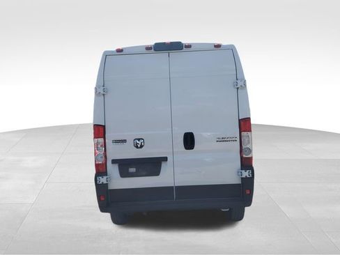 Used 2025 RAM ProMaster 2500 w/ Convenience Group FWD image 5