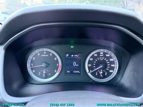 Used 2018 Hyundai Sonata SE FWD image 12