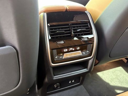 New 2026 BMW X5 xDrive40i w/ Climate Comfort Package AWD/4WD image 39