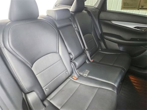 Used 2021 INFINITI QX50 Luxe w/ Appearance Package image 40