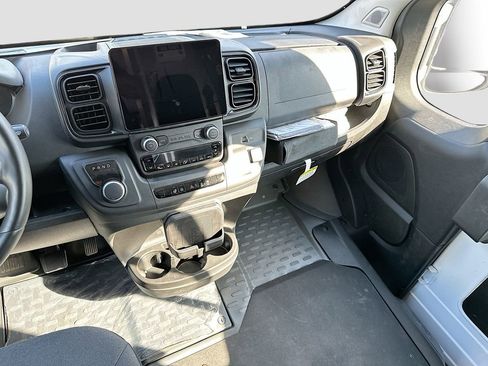 Used 2024 RAM ProMaster 3500 w/ Delivery Van Package image 26