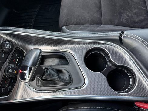 Used 2021 Dodge Challenger SRT Hellcat image 19