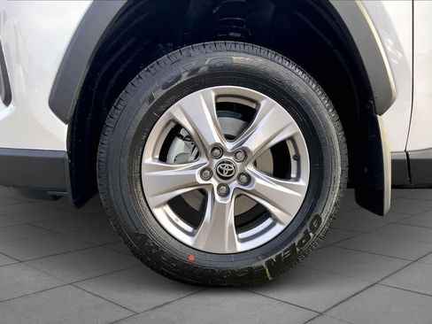 New 2025 Toyota RAV4 XLE image 11