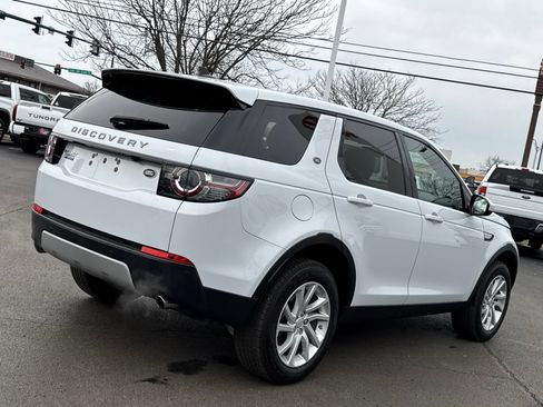 Used 2016 Land Rover Discovery Sport HSE image 16