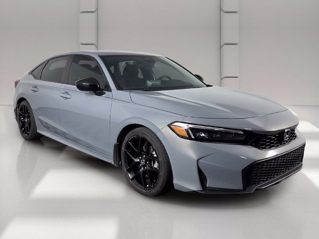 Used 2025 Honda Civic Sport image 2