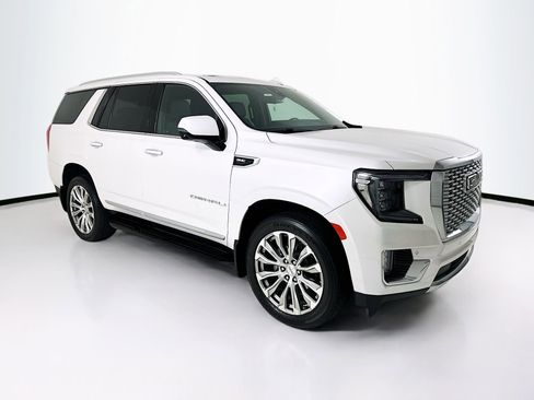 Used 2022 GMC Yukon Denali image 1
