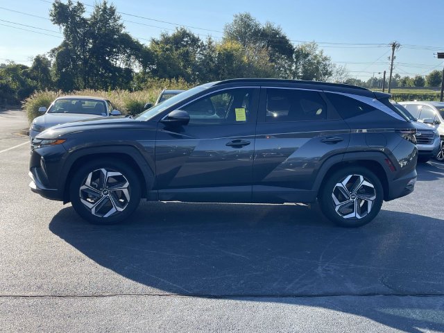 Used 2022 Hyundai Tucson SEL w/ Convenience + Premium Package FWD image 4