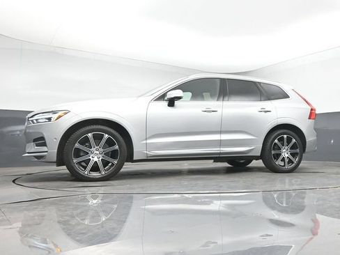 Used 2019 Volvo XC60 T5 Inscription w/ Protection Package Premier AWD/4WD image 14