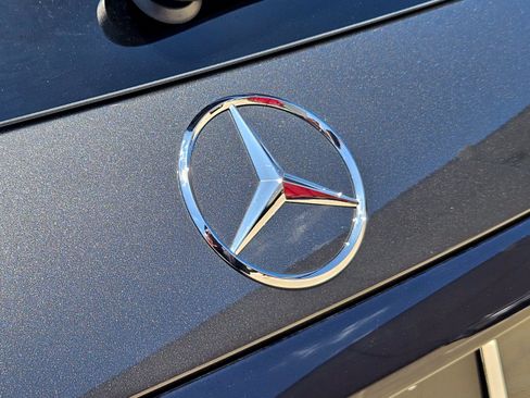 Used 2026 Mercedes-Benz GLC 300 4MATIC image 31