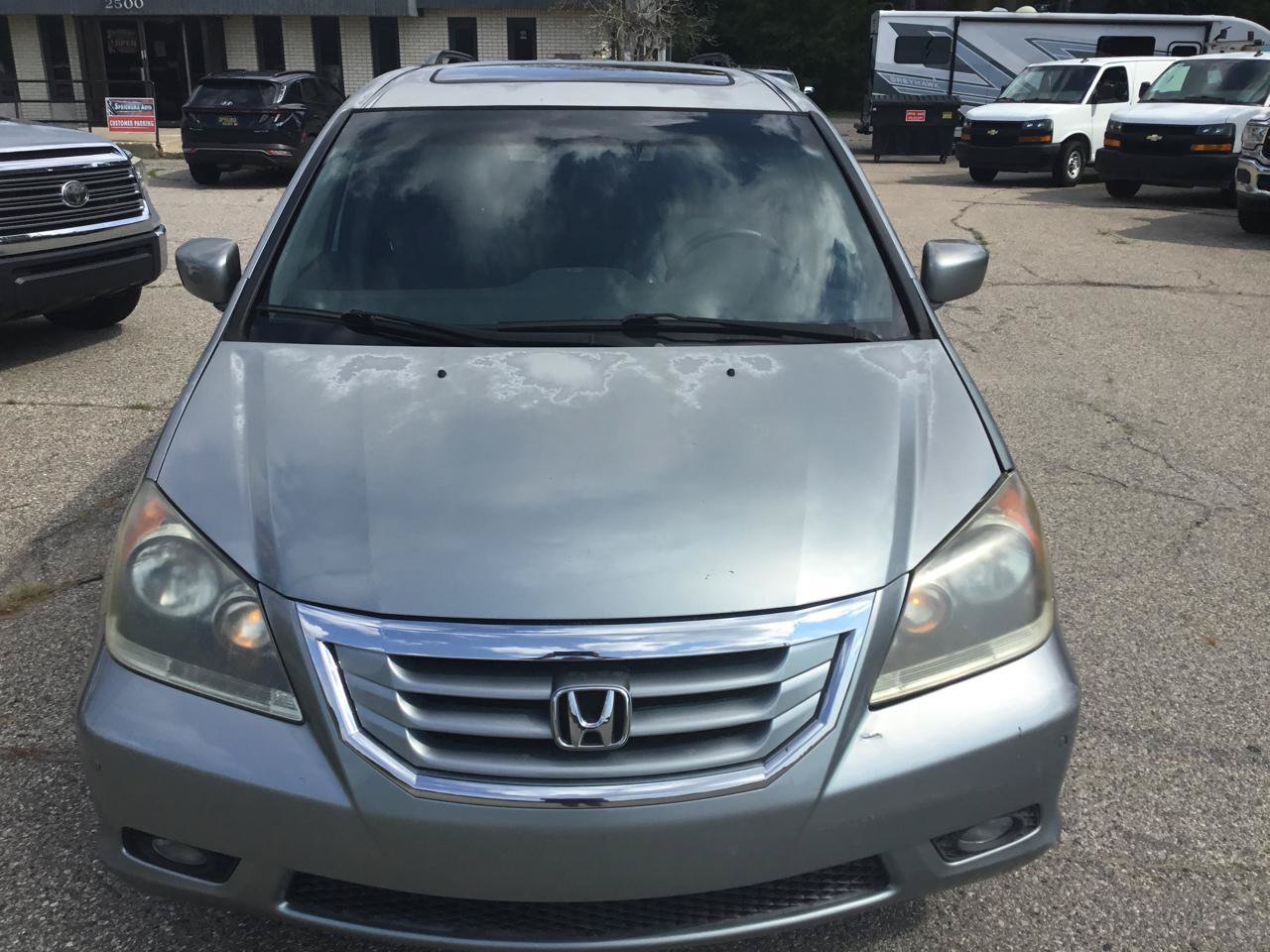 Used 2010 Honda Odyssey Touring image 2
