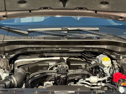 Certified 2025 Subaru Forester Premium image 15