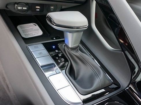 New 2026 Hyundai Elantra SEL Sport Premium FWD image 16
