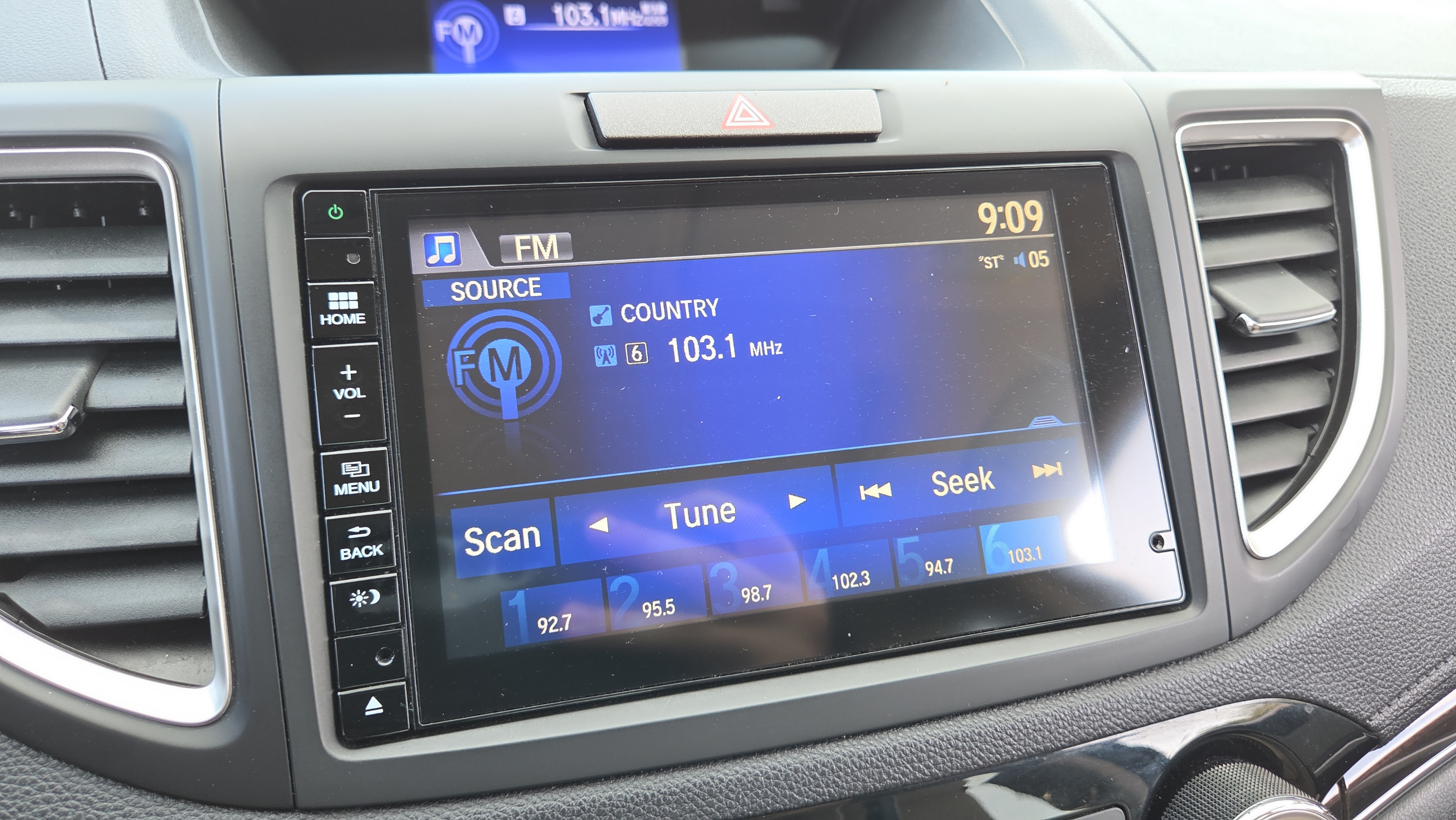 Used 2016 Honda CR-V EX-L image 28