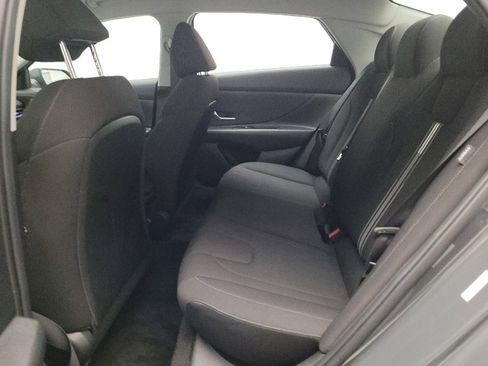 Used 2024 Hyundai Elantra SEL FWD image 18