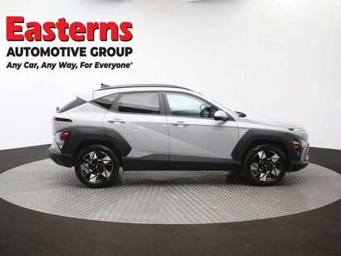 Used 2025 Hyundai Kona SEL FWD image 43