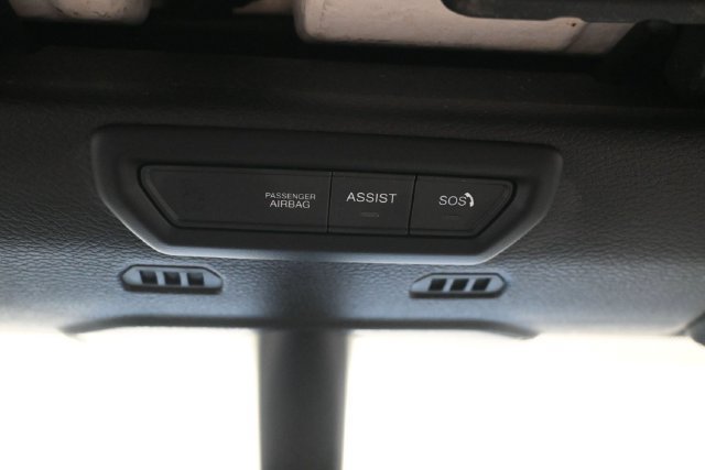 Used 2022 Jeep Gladiator Overland AWD/4WD image 17