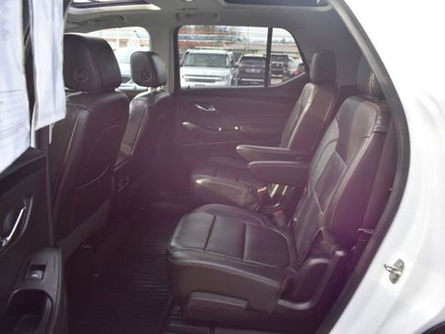 Used 2019 Chevrolet Traverse RS image 36