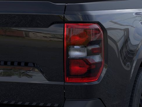 New 2026 Ford Maverick Lariat w/ Black Appearance Package AWD/4WD image 22