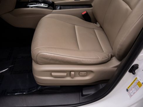 Used 2021 Honda Pilot Touring image 15
