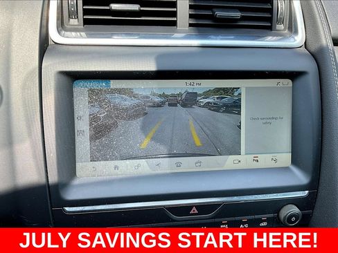 Used 2019 Jaguar E-PACE R-Dynamic SE AWD/4WD image 16