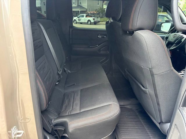 Used 2023 Nissan Frontier PRO-4X w/ Pro Convenience Package AWD/4WD image 37