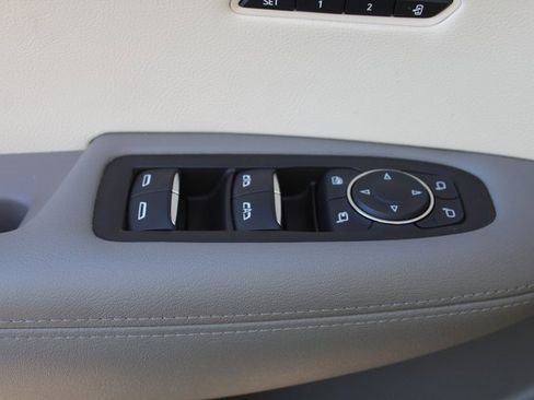 Used 2023 Cadillac XT6 Premium Luxury w/ Technology Package image 45