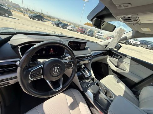 Used 2024 Acura MDX FWD w/ Technology Package image 12