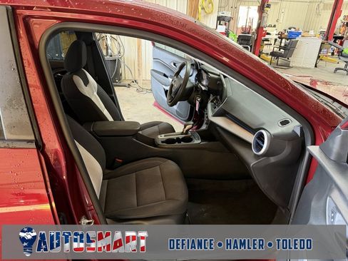 Used 2024 Chevrolet Trax LS w/ LS Convenience Package image 24