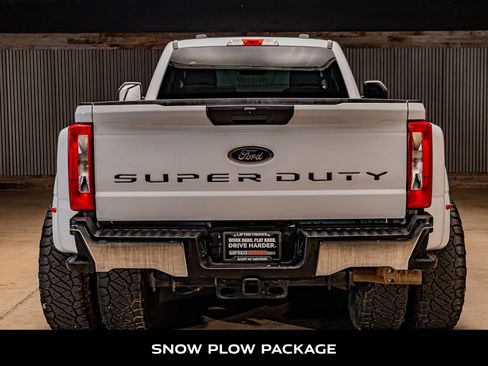 Used 2023 Ford F350 XLT w/ Snow Plow Prep Package image 6