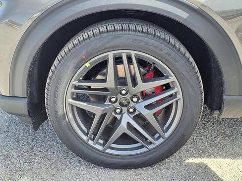 New 2026 Ford Explorer ST w/ Sun And Sound Package image 24