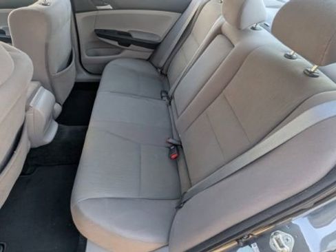 Used 2012 Honda Accord LX image 18