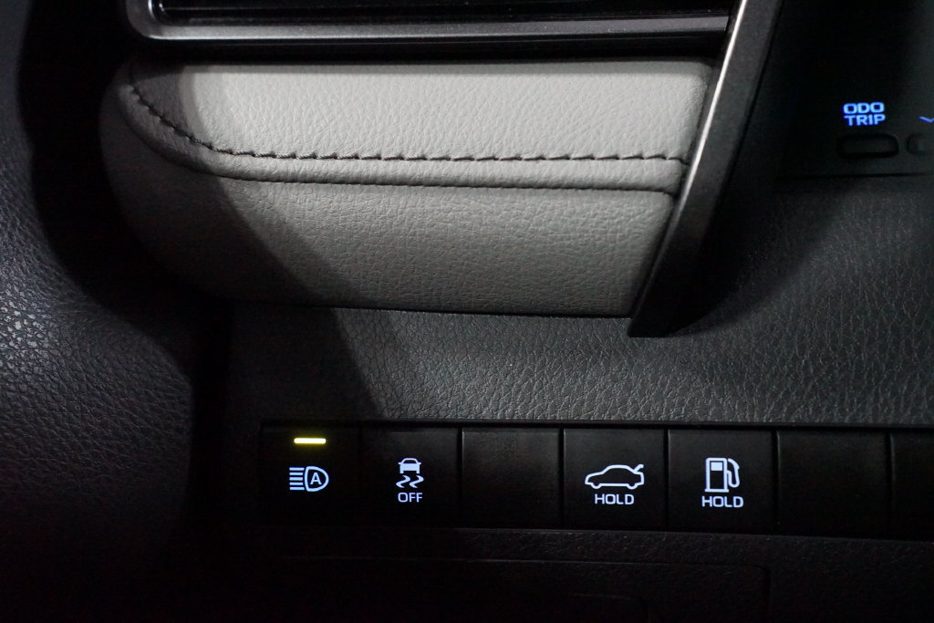Certified 2024 Toyota Camry SE FWD image 23